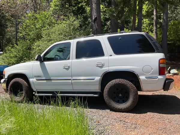 ¿Intercambio 2001 GMC Yukon 4x4? Corolla Crv civic matrix vibe Subaru? - $5,80063617755041793120