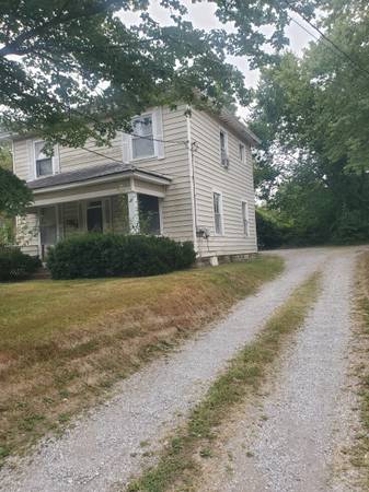 $22,000 / 4br - Duplex apt. house for sale (Carbondale)63688333490691120