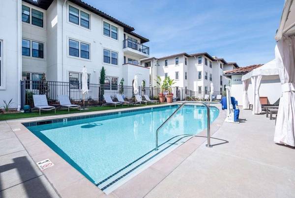 $3,243 / 2hab - 1028ft2 - Una visita obligada, a pasos del ACE, entrada inteligente sin llave (dublin / pleasanton / livermore)63658029907715120