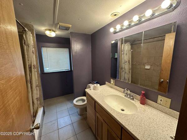 $160,000 / 3br - 1120ft2 - Fixer Upper Offers Great Potential With Easy Commuting Access (Wasilla)64149619550467124