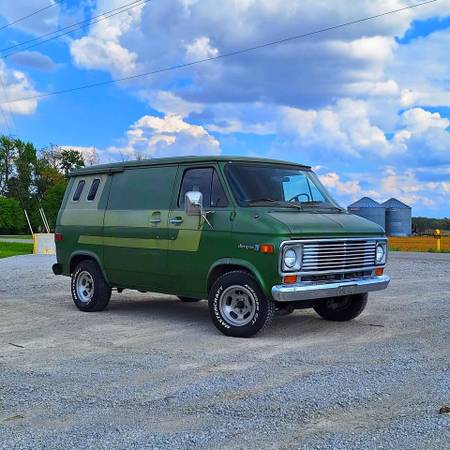 1976 Chevrolet G20 Shorty Van - $20,000 (Lowell, IN)63619112205313120