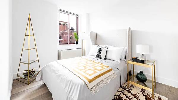 $4,150 / 2br - Least exp options avaiable!! (Midtown West)63788385017601121