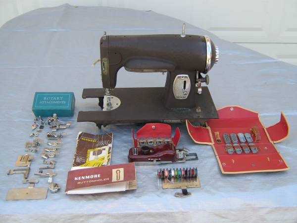 Old Sewing Machine 1