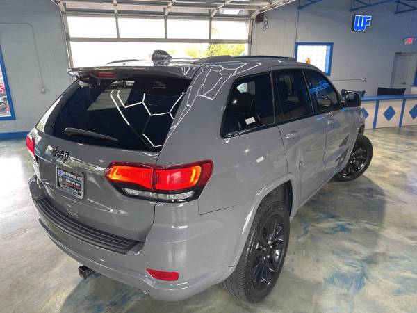 2019 Jeep Grand Cherokee Laredo, ¡Aprobación de crédito garantizada! ύ - $19,495 (+ Wes Financial Auto)63488121129089122