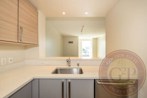 $3,450 / 1br - 759ft2 - 3D Virtual Tour - 1 BR, 1 BA Condo 759 Sq. Ft. - The Palms (SOMA / south beach)63682851481217124