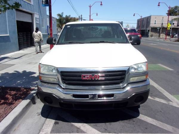 2003 GMC Sierra 1500 Cabina Extendida - $5.000 (Redwood City)63470421222529123