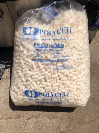 Extra large bag of packing pellets 1