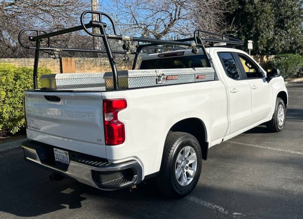 2023 Chevrole Chevy Silverado 1500 Double Cab LT Pickup 4D 6 1/2ft - $36,995 (Only 27k UILITY WORK TRUCK)63478472818819124