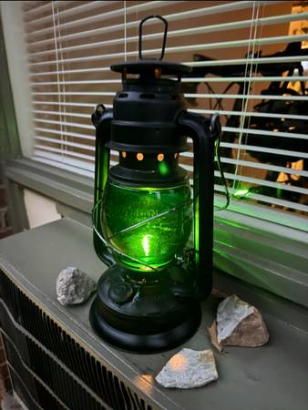 Global Brand Lantern 1