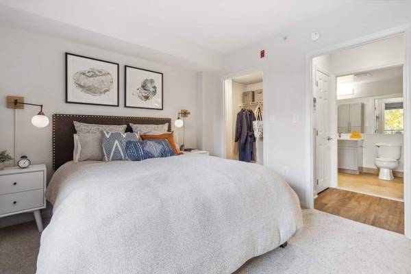 $4,057 / 2br - 1288ft2 - Gated Electronic Entrance, 2 BD, Located in Stamford (50 Forest St, Stamford, CT)64010165035907121