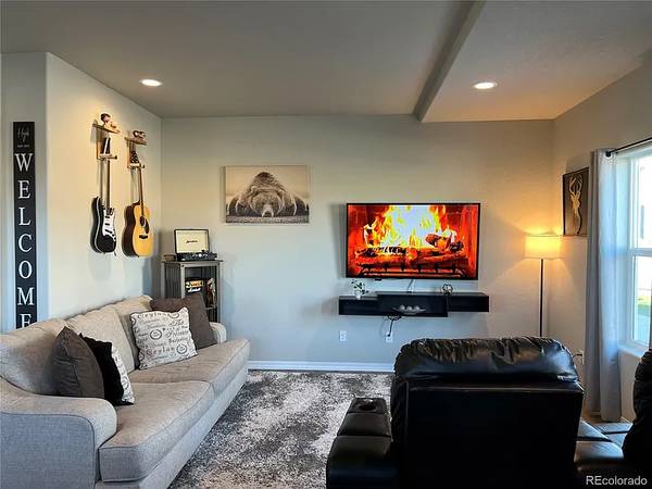 $2500.00 / 3br - 7935 Shiloh Mesa Drive63687031599745122