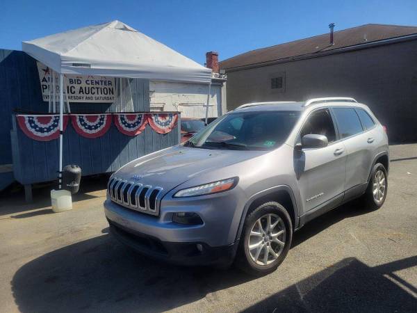 2017 Jeep Cherokee KL - $6,400 (+ Auto Bid Center)63439815622145121