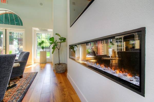 $2,651 / 2br - POOL, SPA, FITNESS CENTER IN AWARD WINNING COMMUNITY (santa rosa)63847330735617122