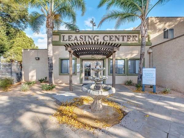 $1,950 / 2br - 872ft2 - in Palmdale CA, 2/BD 1/BA, Private Balconies (38300 30th Street East , Palmdale, CA)63869889644161123