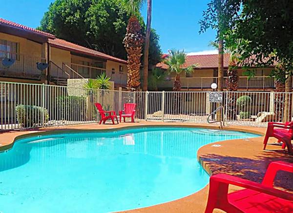 $1,095 / 1br - MOVE IN for $500 + 1 FREE MONTH + Numerous Galleries & Museums (Phoenix)63966951736322124