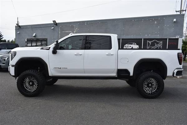 Camioneta GMC Sierra 3500 AT4 2024 DIESEL ELEVADA 4X4 CARGADA - $79,90063623589418753121