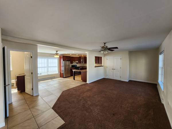 $1,600 / 3br - Beautiful 3 Bedroom (CITY)! (Plattsburgh)63833986574721122