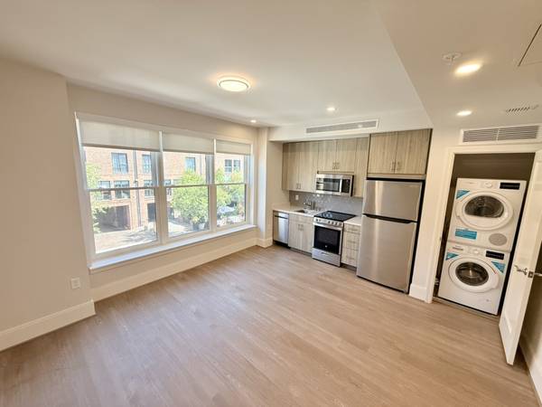 $3,300 / 1br - BEST DEAL IN GEORGETOWN-MANAGER SPECIAL! LEASE TODAY! (Georgetown)63896039583618122