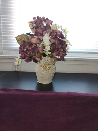 Flower vase 1