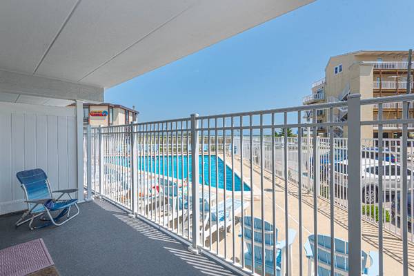 $1650.00 / 2br - WINTER RENTAL Relaxing Ocean View Pool63806863135617123