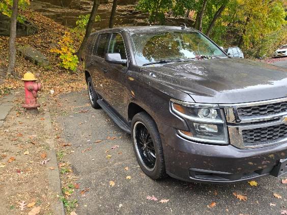 Chevy Tahoe 4 x4- 2018 - $16,300 (Midtown West)63618017820803121