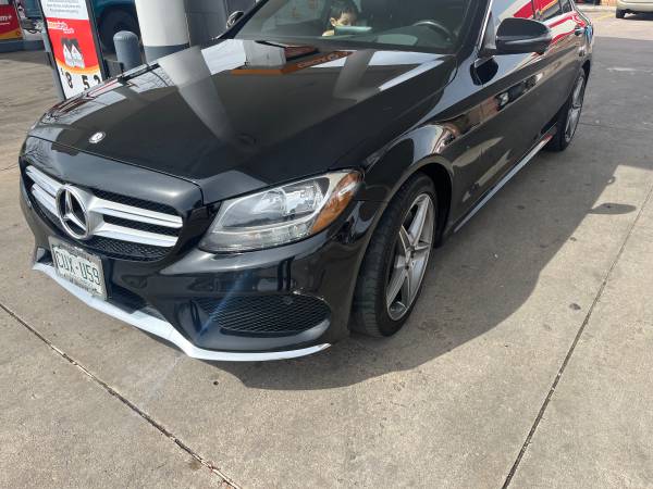2016 Mercedes Benz c300 - $12,50063619639491329123