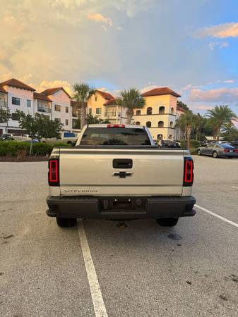 2017 Chevrolet Silverado 1500 Extended Cab - $14,499 (Tampa)63442995460483123