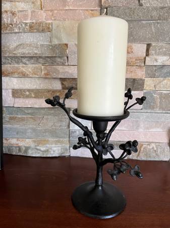 Black Iron Candle Holder 1
