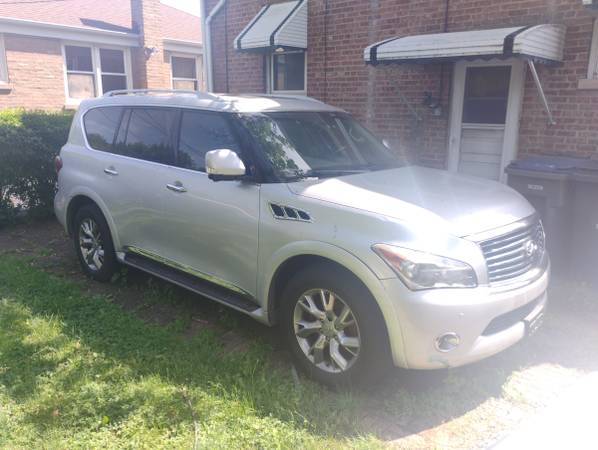 2011 INFINITY QX56 - $8,500 (Hillside)63619112285697120