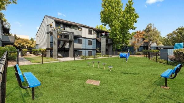 $2,115 / 1br - 600ft2 - ¡1 MES GRATIS EN TODAS LAS VIVIENDAS RENOVADAS! ¡ENTRA Y ENCUENTRA TU HOGAR IDEAL! (san leandro)63686085675267124