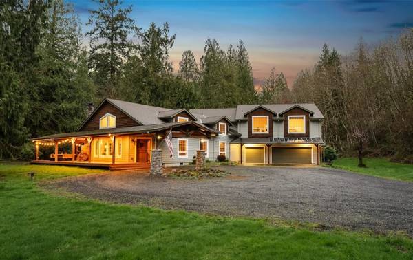 $1,250,000 / 3br - 4077ft2 - Nature Lover's Paradise | 5 Acres, Creek, Barn, Multi-Generational (Woodland)63867269702787120