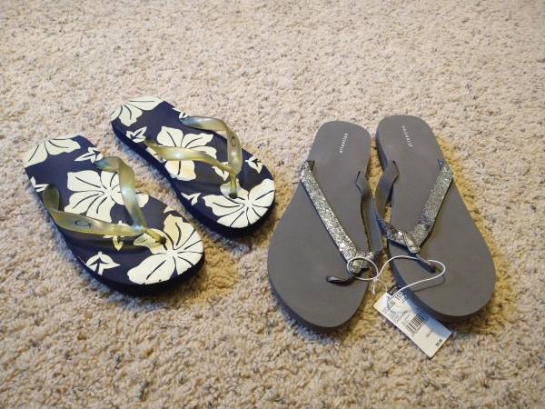 Misses flip flop sandals - size 10/11 1