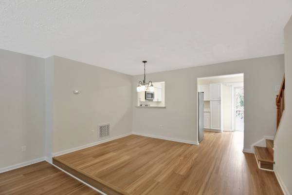 $2,800 / 3br - 1280ft2 - $2,800 / 3br / 2Bath - 1280ft -  in Bayridge (Single Family Home) (Gaithersburg)63896509001219122