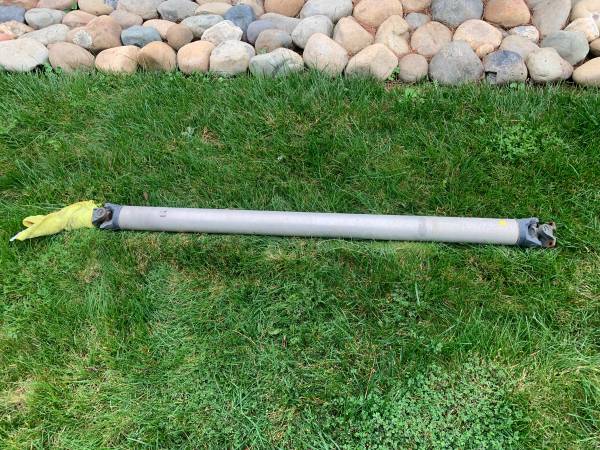 Ford F250 drive shaft aluminum 1