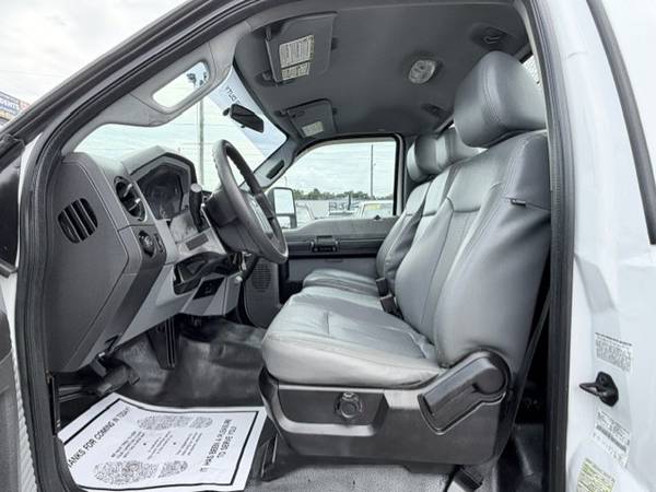 2013 Ford F350 6.7L - Photo 13