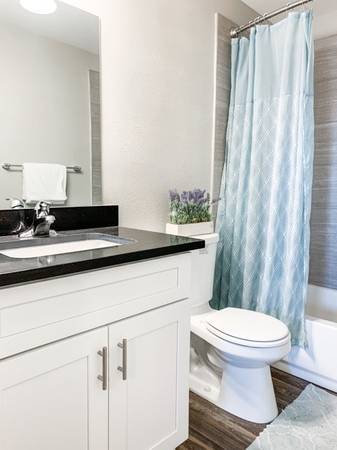 $1,100 / 1hab - 550ft2 - ¡HASTA 6 SEMANAS GRATIS! Hermoso de 1 dormitorio y 1 baño disponible en West Valley! (West Valley City)63674363504001123