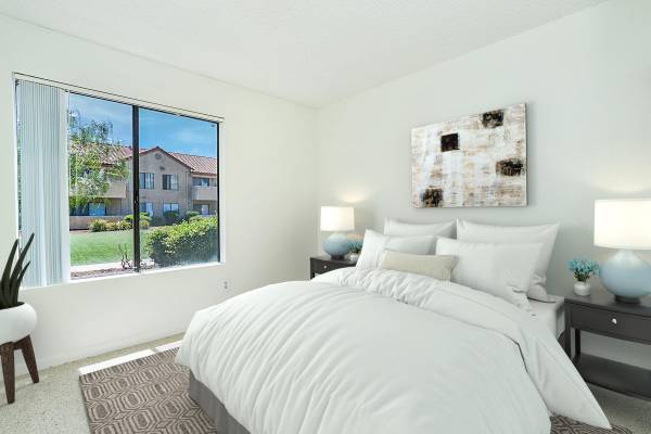$2,660 / 2br - 997ft2 - 2BD 2BA, Dishwasher, Two Therapeutic Spas (Santa Clarita-Newhall)63953080428035123