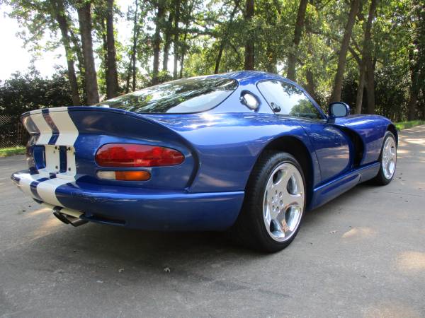 1996 DODGE VIPER GTS - Como nuevo - 11.000 millas - ACEPTO CAMBIO - $82.000 (Nashville, Tennessee)63470581485827123