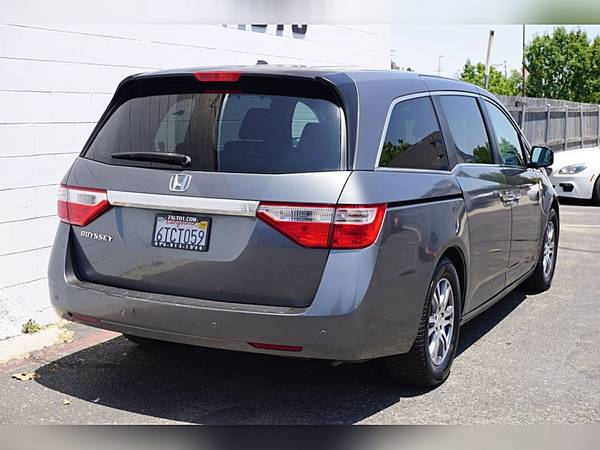 2011 Honda Odyssey EX-L Minivan 4D - $9995.0063619284113027124