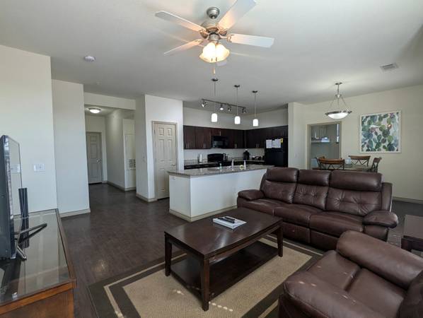 $2,009 / 2br - 1215ft2 - VIP Living - 2-bed/2-bath - Available Now! (MIDLAND)63622635777665121
