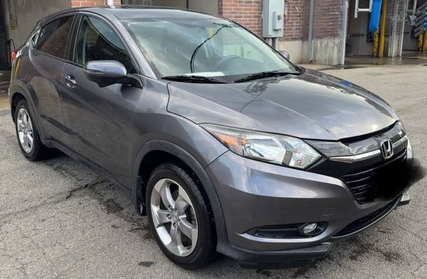 2016 honda hr-v awd - $8,500 (Chicago)63618869427971122