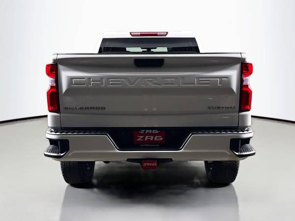 2022 Chevrolet Silverado 1500 LTD Custom Pickup 4D 6 1/2 ft - $29,995 (Chevrolet Silverado 1500 LTD Camioneta)63469776125059123