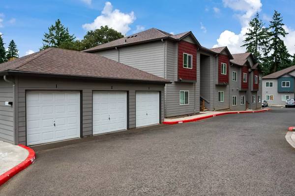 $1,550 / 1br - 650ft2 - Don't Miss This Deal $775 Rent Credit with Move In! (Vancouver - Leverich Park)63820909521539124
