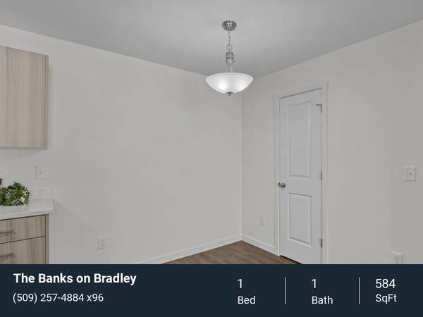 $1,571 / 1br - 584ft2 - Pantry/Linen Closet, In-Home Washer and Dryer, Parcel Room (Richland)64015131697281122