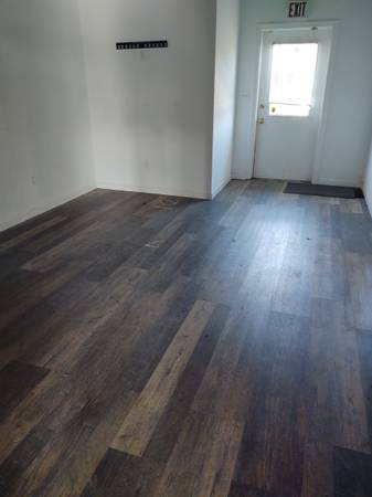 $1,800 / 1600ft2 - Storage Space/Office/WorkShop/Light Industrial (Milford)64010165301250121
