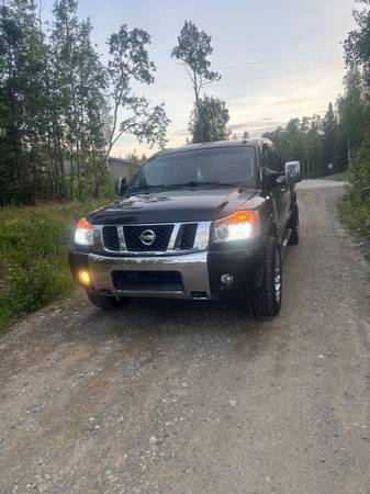 2014 NISSAN TITAN SL 4WD V8 - $13.500 (Wasilla)63470605557505121