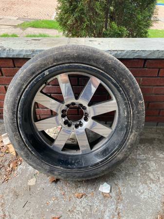 22inch rim w tires 1