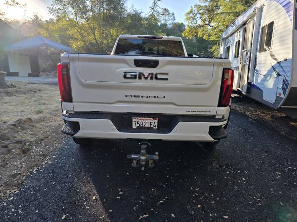 2025 GMC Sierra 3500HD Ultimate 4X4 - $110,000 (Dublín / Pleasanton / Livermore)63499104045825121