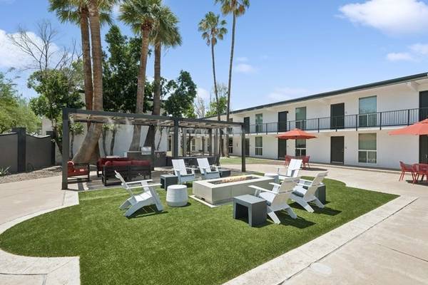 $960 / 350ft2 - ♥♥♥WHERE AFFORDABILITY, MEETS COMFORT~ UPDATED, 2 MONTHS FREE ♥♥♥ (CAMELBACK EAST)64024820654593124