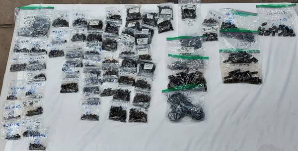 Assorted Set Screws  Approx 5990 pcs 1